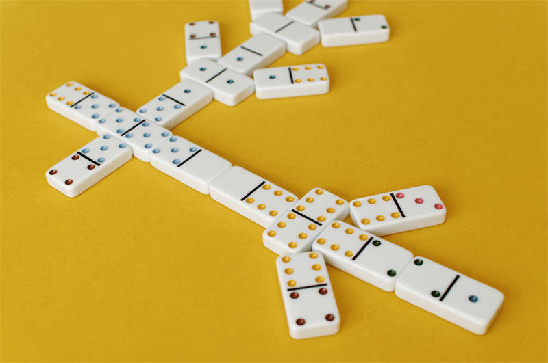 Win 3 Rounds of Dominoes Without Having to Draw Tiles