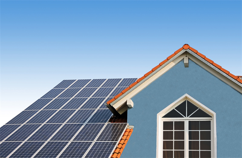 Is Your Roof Facing the Right Direction for Solar Panels
