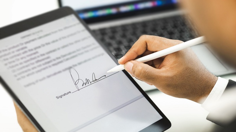 Tips for Signing Digital Documents Safely