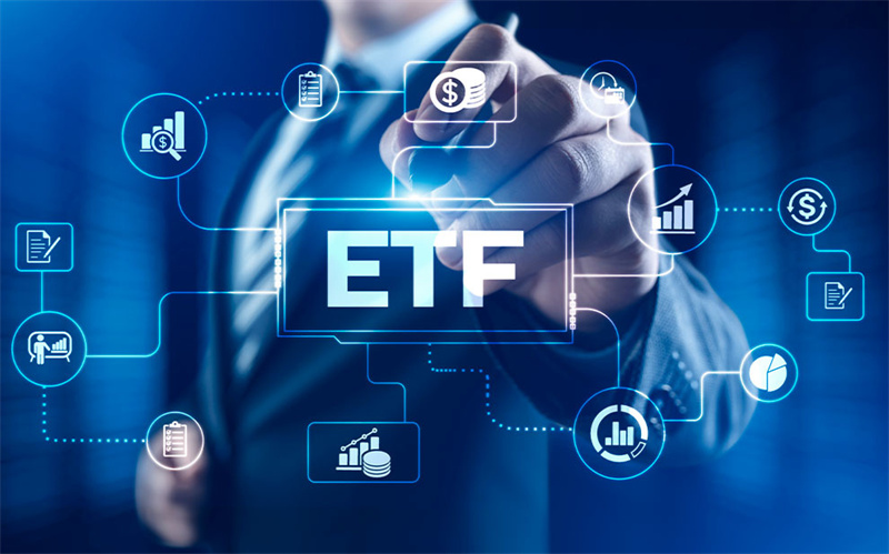 The Benefits of Investing in ETFs